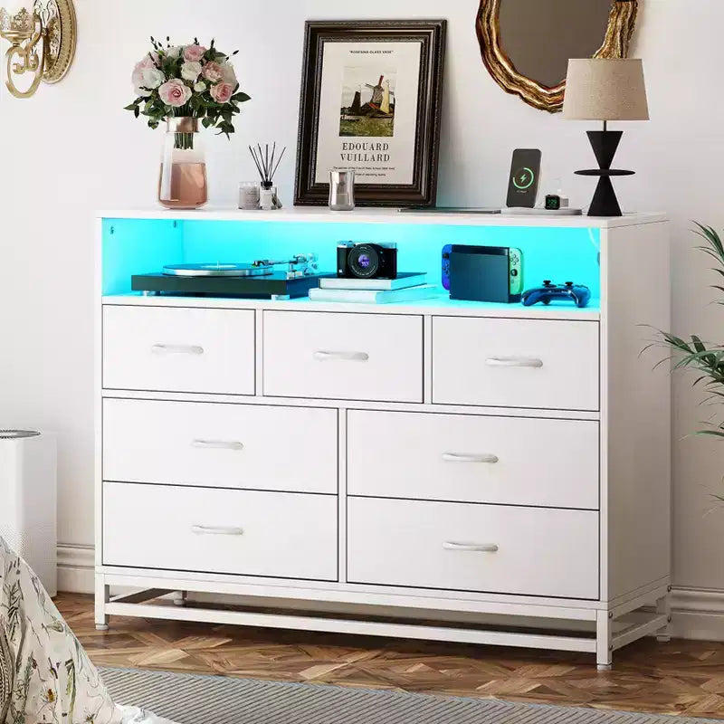 Dresser for bedroom, Modern Dresser w/LED Lights & Charging Station, 7 Long Drawers Dressers, Wide Fabric Chest of Drawers for Living Room